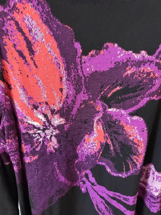 Chico's Black & Purple Floral Jacquard Roll Cuff Tunic Sweater size Large - Picture 4 of 7